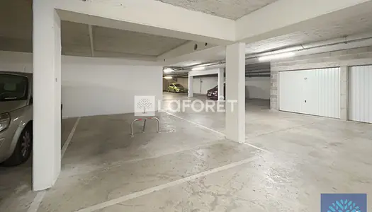 Parking - Garage Vente Vigneux-sur-Seine  20m² 12000€