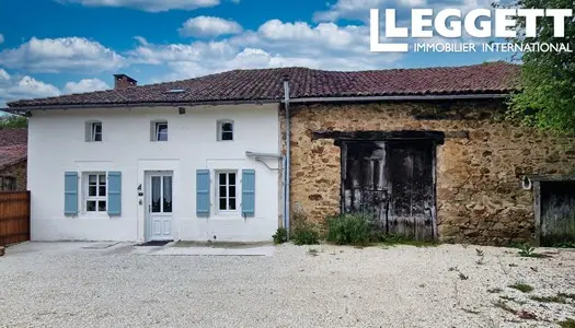 Maison avec 2 chambres, grange et jardin, 2km du village de St Christophe