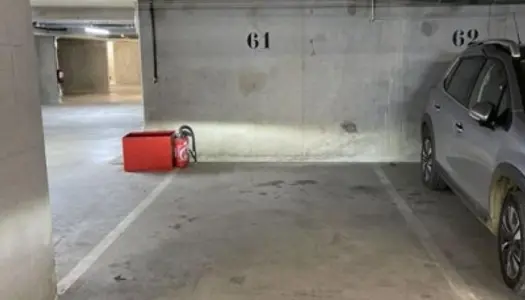 Parking/box 