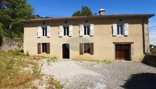 Villa 5 pièces 140 m² 