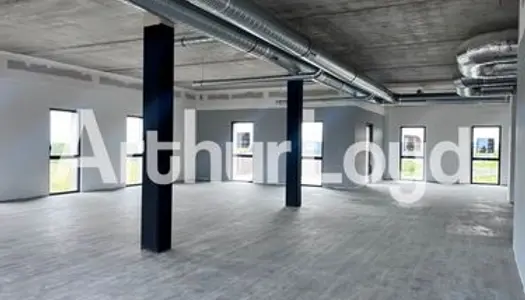 Bureaux 213 m² IFS 