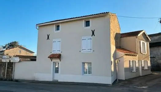 Jolie maison de bourg - 5 chambres -