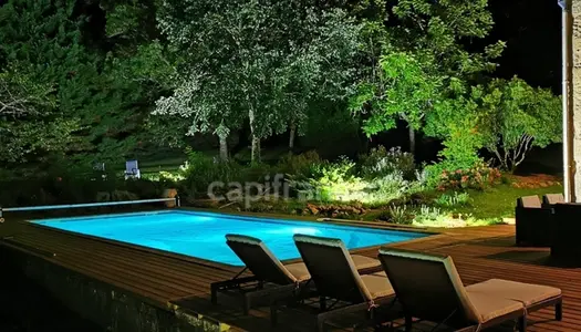 Dpt Gironde (33) proche de BLASIMON très belle Maison de 5 chambres de 260 m² avec piscine 