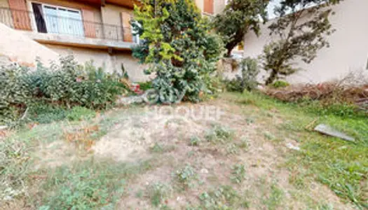 VENTE : Bas de maison T4 (90 m²) à Marseille 13015 aux Borels.