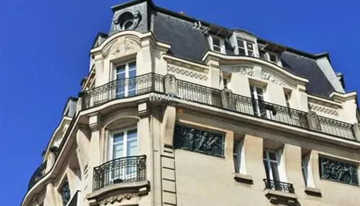 Vends vaste appartement à Chantilly -132m² avec garage 