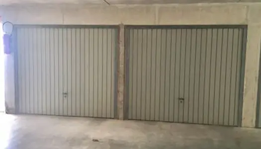 Garage box fermé 