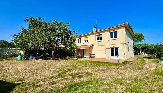 Vente Maison 163 m² à Castelmoron sur Lot 159 900 €