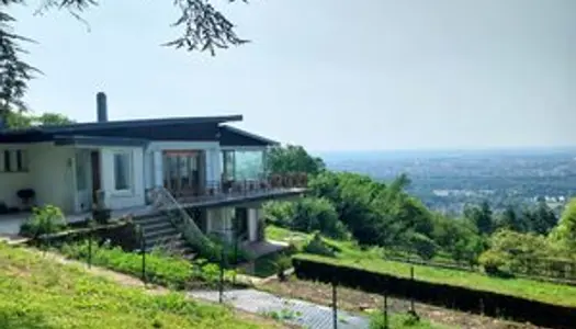 Maison d'arcitecte avec une vie imprenable sur la vallée messin 