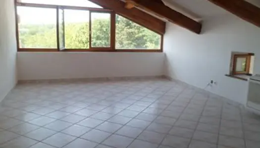 Appartement A louer Casteljau 80m² 