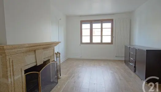 Appartement 2 pièces 55 m² 