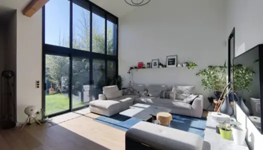 Maison 5 pièces 145 m² 