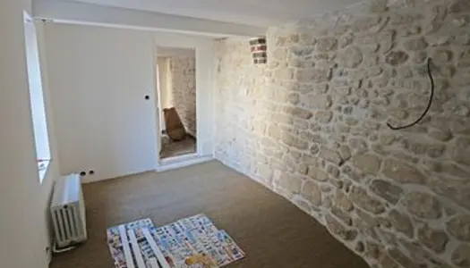 Colocation 2 chambres dans maison ancienne - quartier Centre à Carrieres-sous-Poissy 