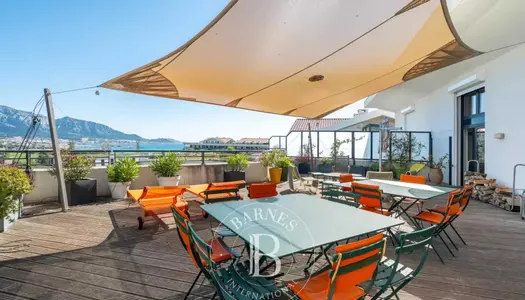 Vente - Marseille - 13008 - La Plage - Appartement - Terrasses - Balcon - Garage 