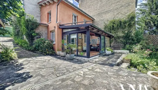 Maison 5 pièces 130 m² 