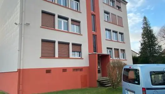 Revigny, secteur gendarmerie : Appartement dans résidence calme