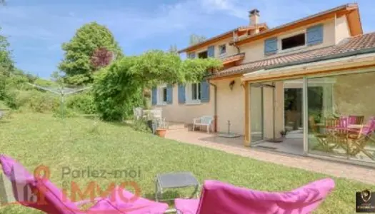 Villa 7 pièces 130 m²