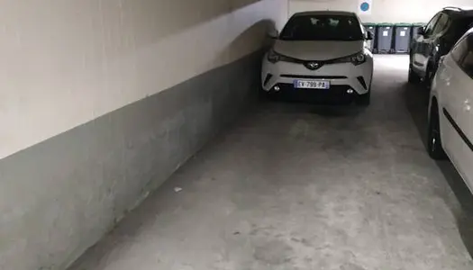 Parking - Garage Location Franconville   70€