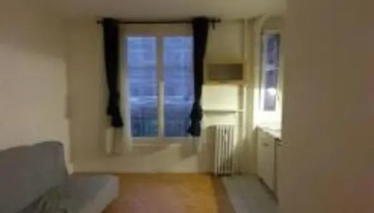 Appartement 1 pièce 27 m² 