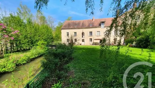 Maison 10 pièces 473 m² 