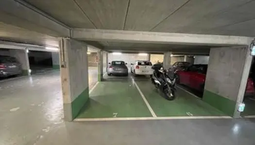 Parking privé sous sol