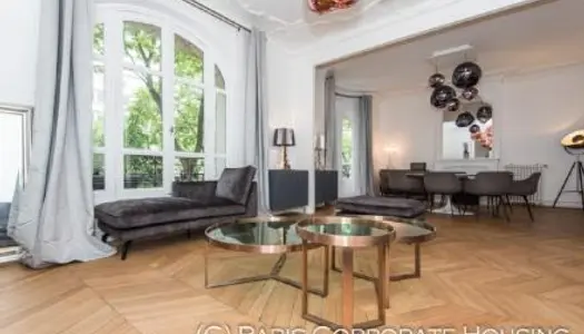 Appartement 5 pièces 132 m² 