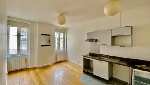 Vends appartement Lyon 03ème - 1 chambre, 36m², Champagne-au-Mont-d'Or (69) 