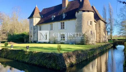 Château 10 pièces 650 m²