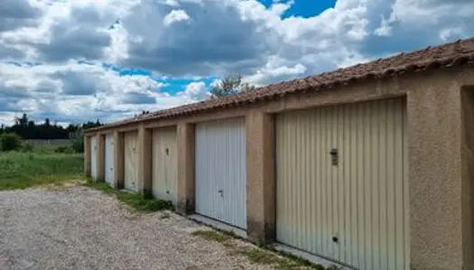 Parking - Garage Vente Carpentras   18000€