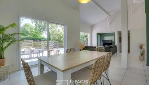 Villa contemporaine avec piscine aux portes de Dax 