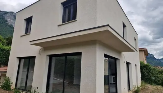 Maison 5 pièces 138 m² 