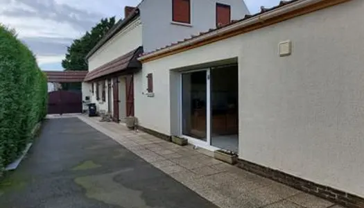 Maison 7 pièces type Longère 150 m²