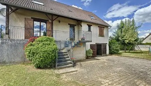 Maison 5 pièces 147 m² 