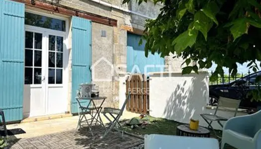 À Vendre : Maison en Pierre avec Studio Indépendant à Montagne, Proche Saint-Émilion 