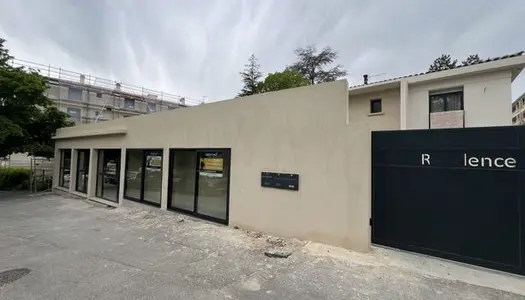 Local commercial 49 m²