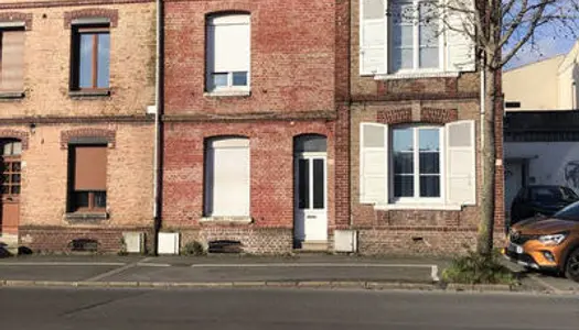 Maison 9 pièces 100 m²