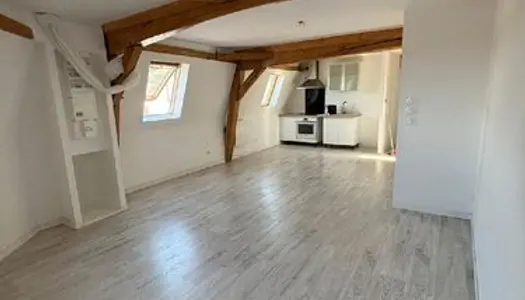 Appartement f2 hyper centre 