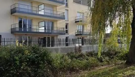 Appartement Location Pont-Sainte-Maxence 4p 80m² 845€
