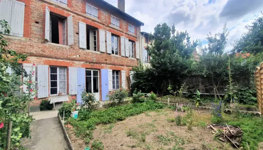 Maison 6 pièces 333 m²