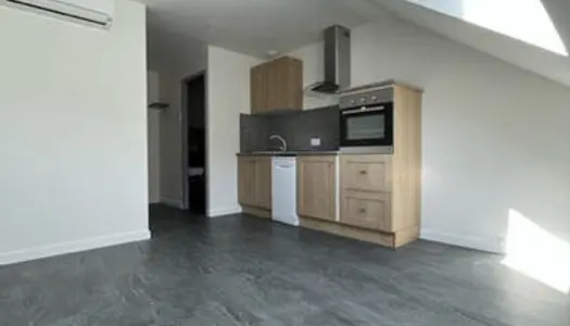 Appartement Location Pirey 2p 22m² 490€