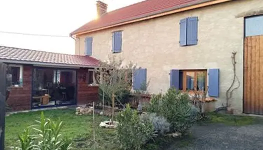 Propriété 5 pièces 130 m²