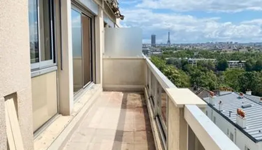 Vente Appartement Courbevoie - Quartier Bécon - Balcon-Terrasse - Vue Tour Eiffel - 8ème étage 