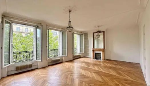 Appartement 4 pièces 77 m² 