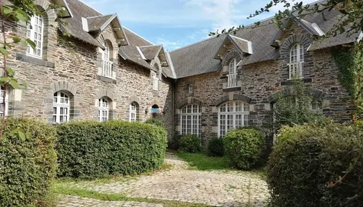 Vente Bureau à Mur de Bretagne 369 000 €
