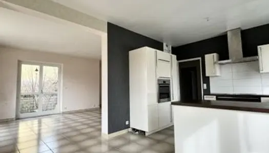 Maison 8 pièces 84 m²