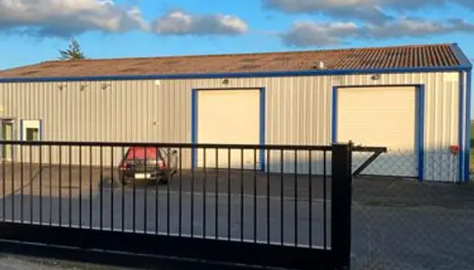 Local depot bureau parking entrepot