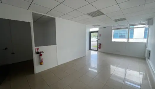 Bureaux 54 m² 