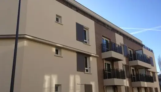 Appartement 2 pièce(s) 39 m² avec balcon à Fontenay le Fleury (78) 