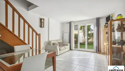 Dpt Yvelines (78), à vendre NOISY LE ROI maison P4 de 68,25 m²