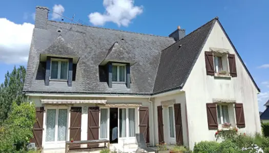 Maison 9 pièces 1836 m² 