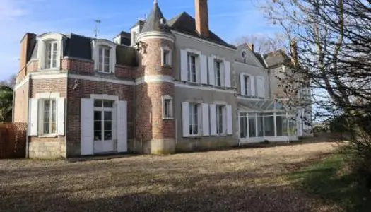 Château 21 pièces 460 m²